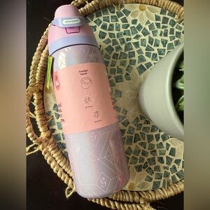 Owala WICKED GLINDA 32oz FreeSip Tumbler